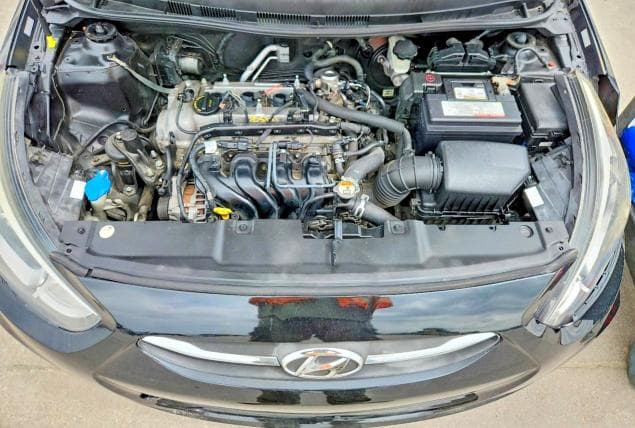 2017 HYUNDAI ACCENT SE 11