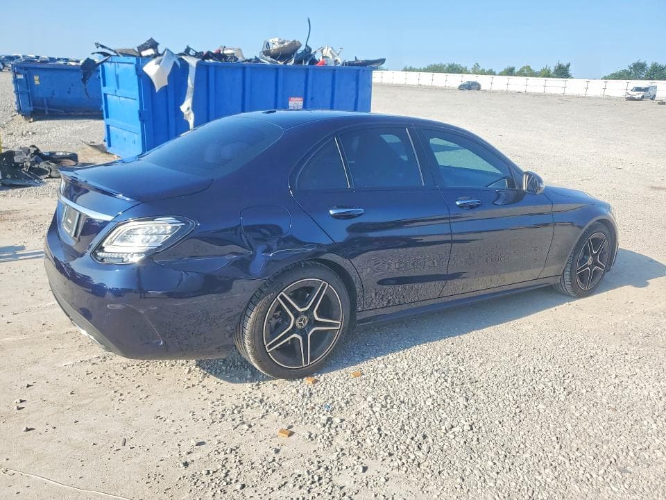 2020 MERCEDES-BENZ C 300 3