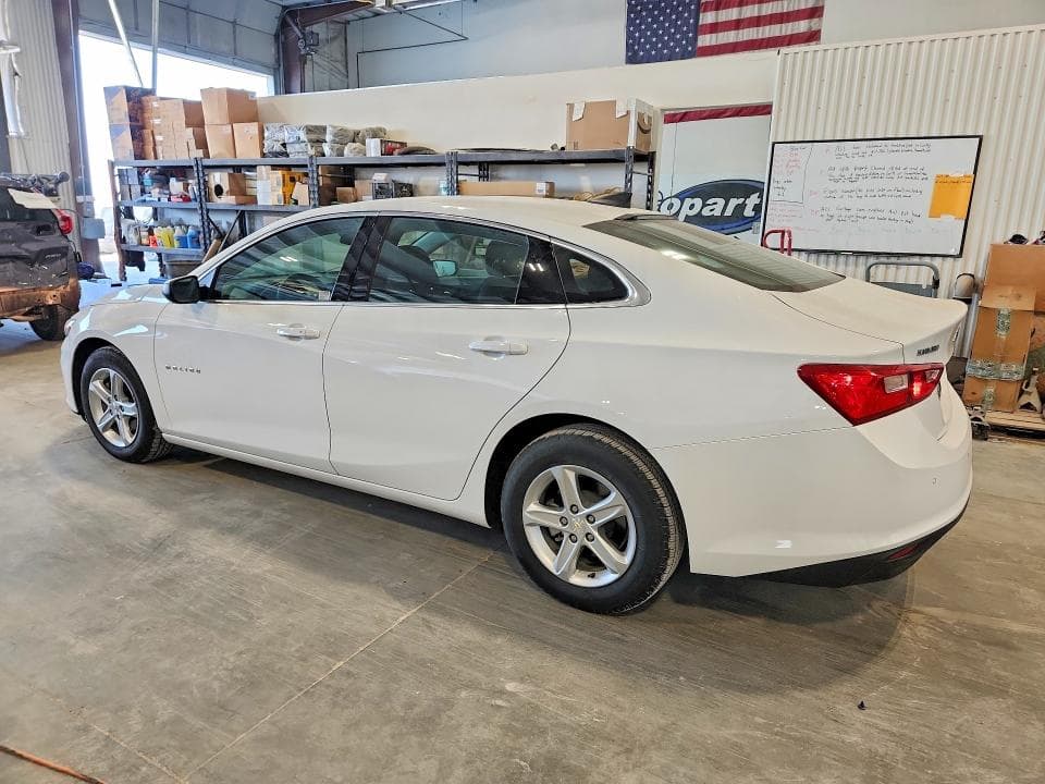 2023 CHEVROLET MALIBU LS 2