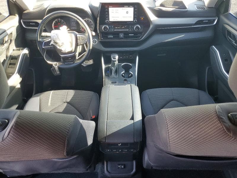 2021 TOYOTA HIGHLANDER LE 8