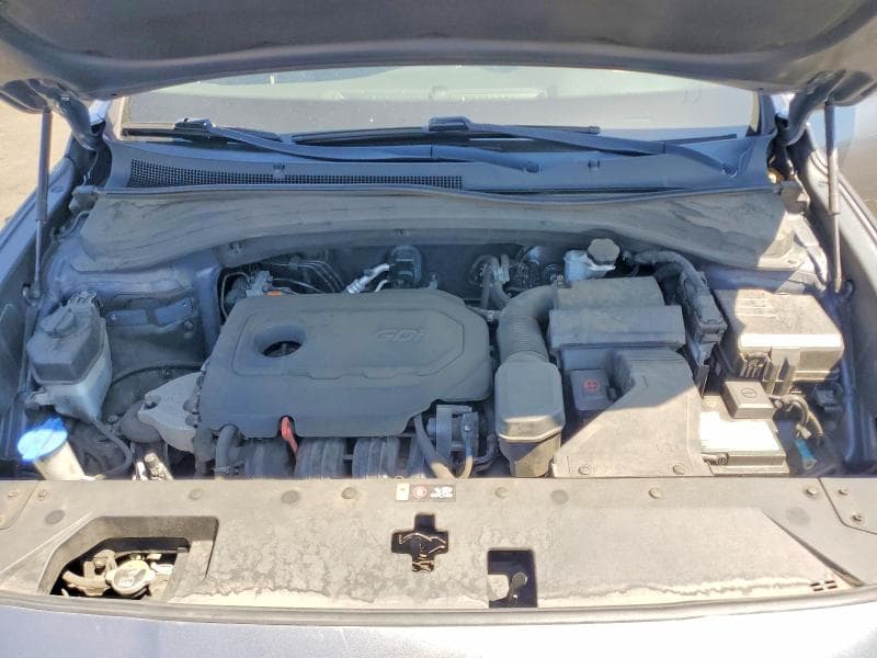 2019 HYUNDAI SANTA FE SE 12