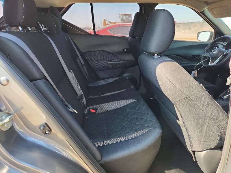 2020 NISSAN KICKS S 10