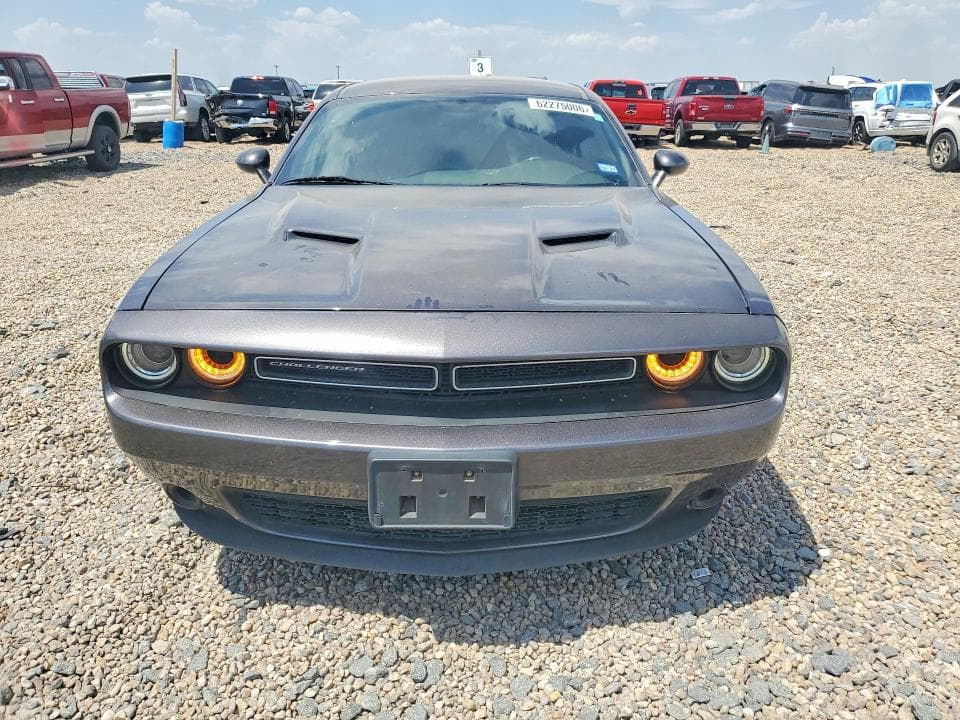 2020 DODGE CHALLENGER SXT 5