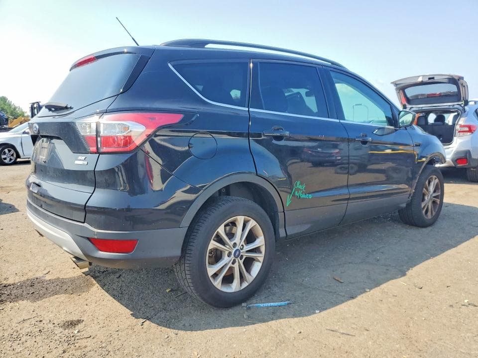 2017 FORD ESCAPE SE 3