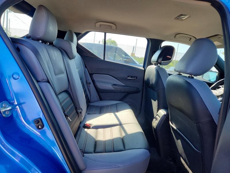 2023 NISSAN KICKS SR 11