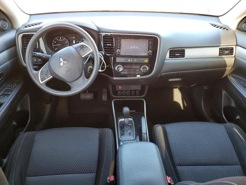 2018 MITSUBISHI OUTLANDER ES 8
