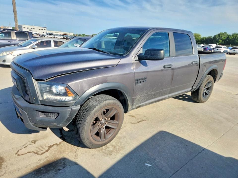 2024 RAM 1500 CLASSIC SLT - 1