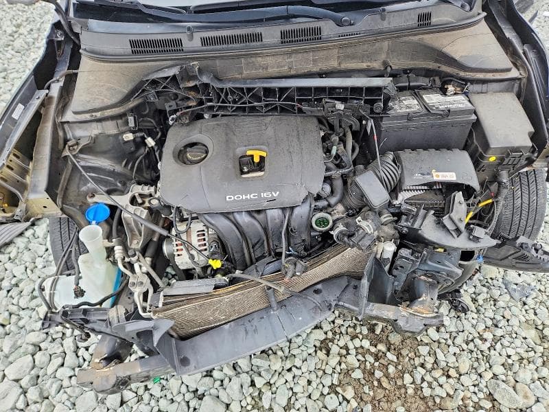 2019 HYUNDAI KONA SE 11