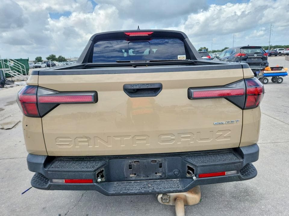 2023 HYUNDAI SANTA CRUZ SE 6