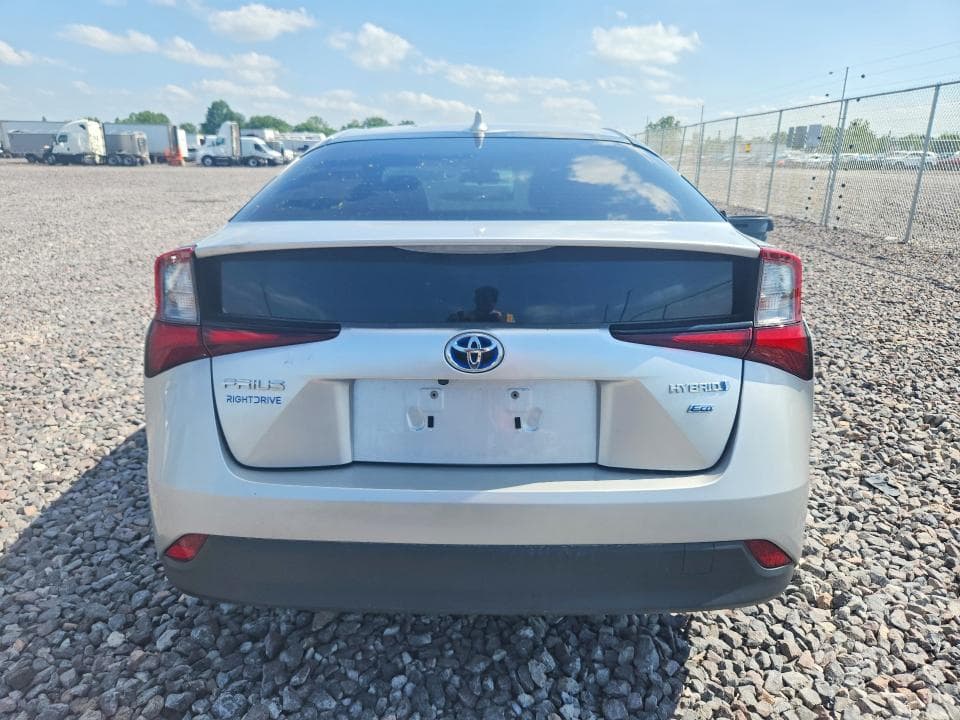 2022 TOYOTA PRIUS 6