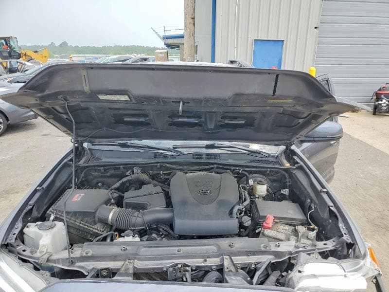 2021 TOYOTA TACOMA SR5 V6 11