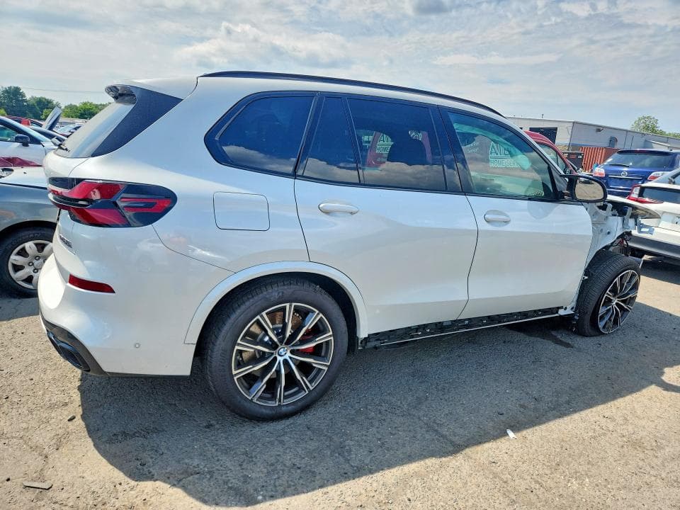 2026 BMW X5 M60I 3