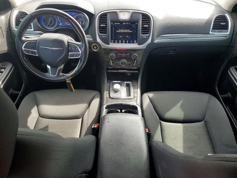 2019 CHRYSLER 300 TOURING 8