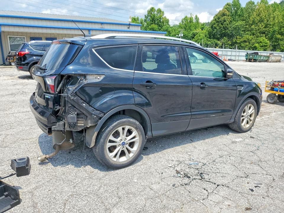 2017 FORD ESCAPE TITANIUM 3