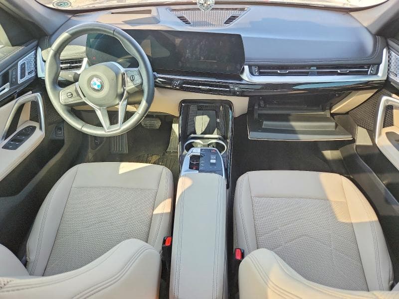 2024 BMW X1 XDRIVE28I 8
