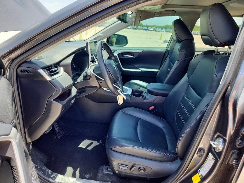 2019 TOYOTA RAV4 LIMITED 7