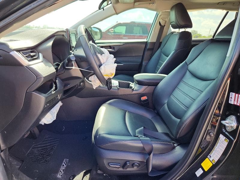 2022 TOYOTA RAV4 XLE PREMIUM 7