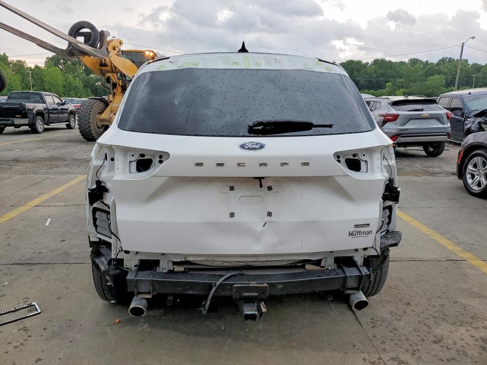 2023 FORD ESCAPE 6