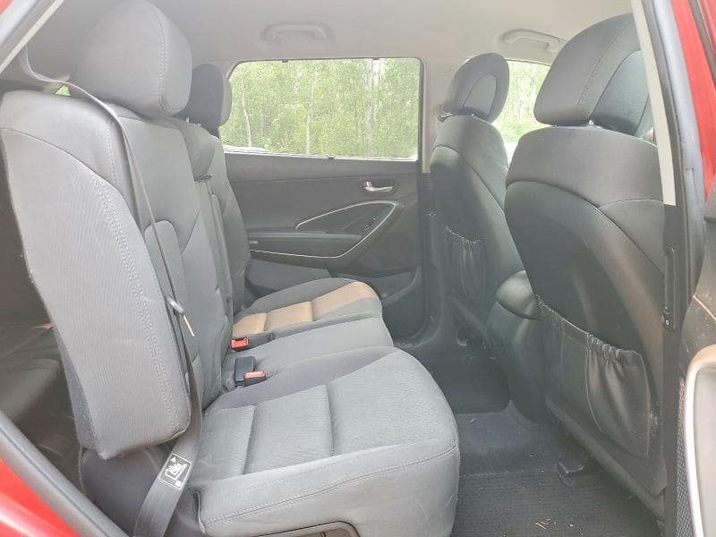 2017 HYUNDAI SANTA FE SE 11