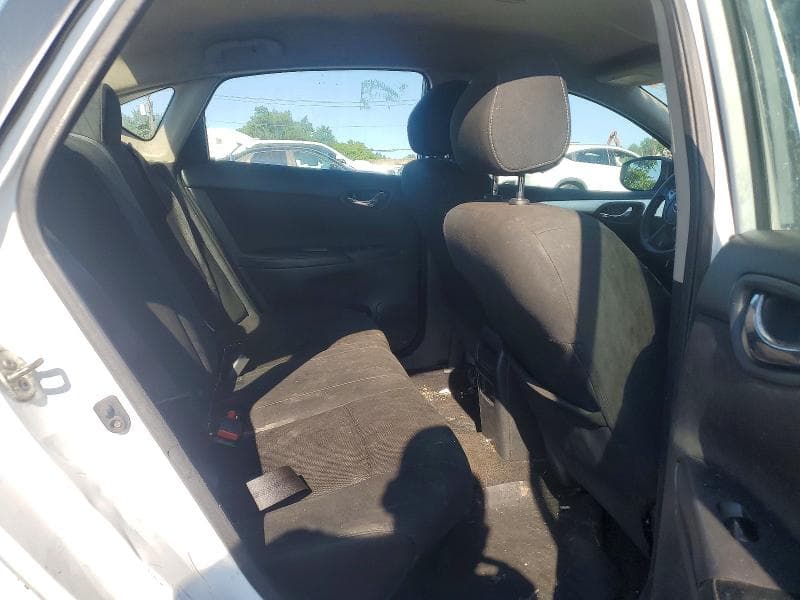 2019 NISSAN SENTRA S 10