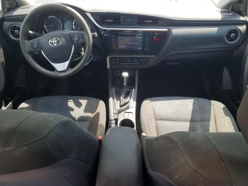 2019 TOYOTA COROLLA LE 8