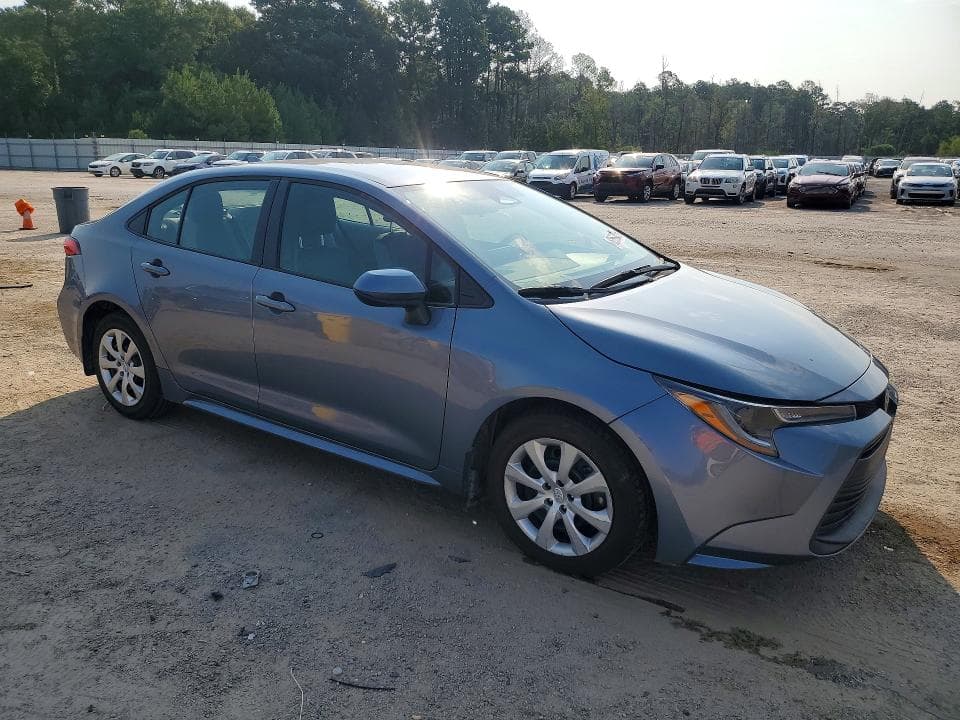 2025 TOYOTA COROLLA LE 4