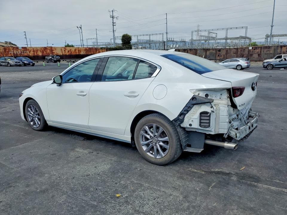 2020 MAZDA 3 PREMIUM 2