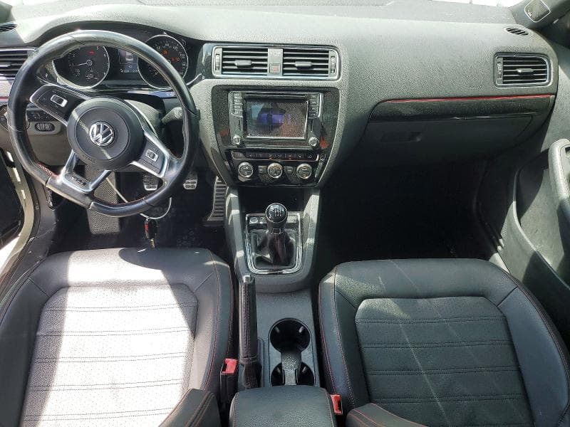 2017 VOLKSWAGEN JETTA GLI 8