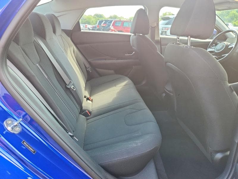 2021 HYUNDAI ELANTRA SEL 10