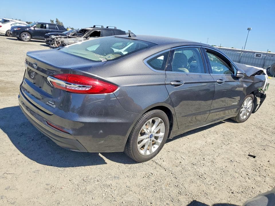 2019 FORD FUSION SEL 3