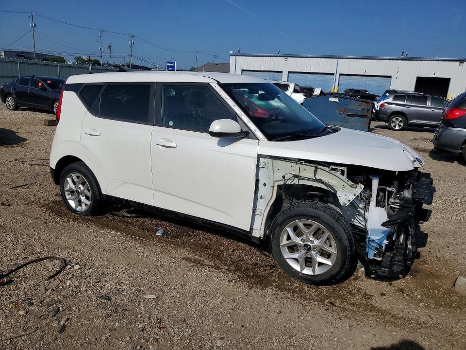 2021 KIA SOUL S 4