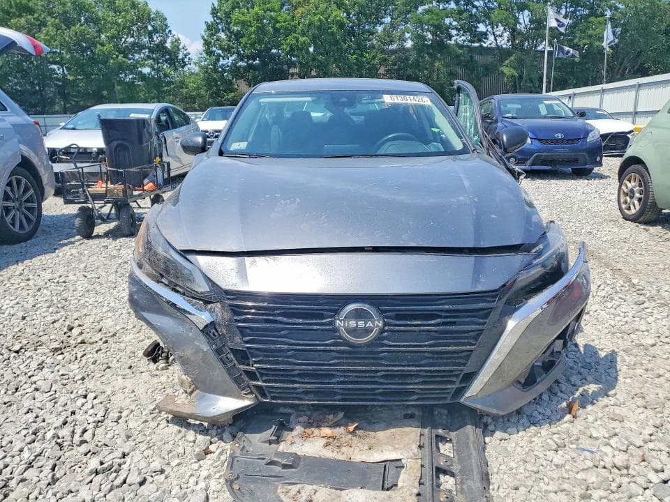 2024 NISSAN ALTIMA SV 5