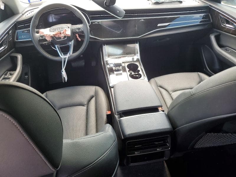 2022 AUDI Q8 PRESTIGE S-LINE 8