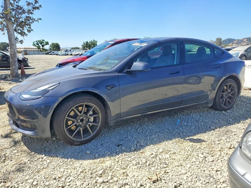 2023 TESLA MODEL 3 - 1
