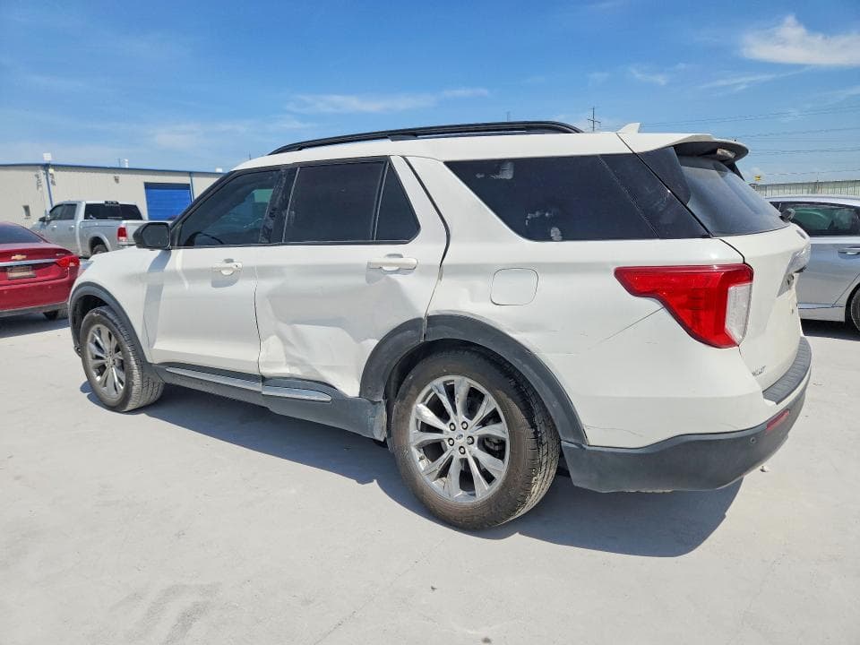 2020 FORD EXPLORER XLT 2