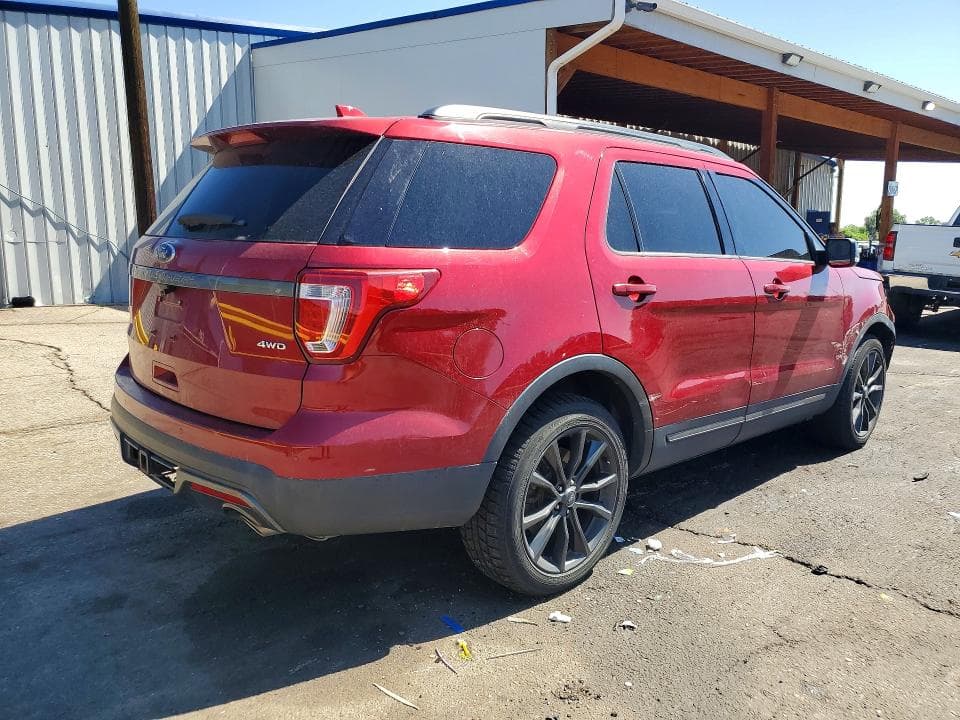 2017 FORD EXPLORER XLT 3