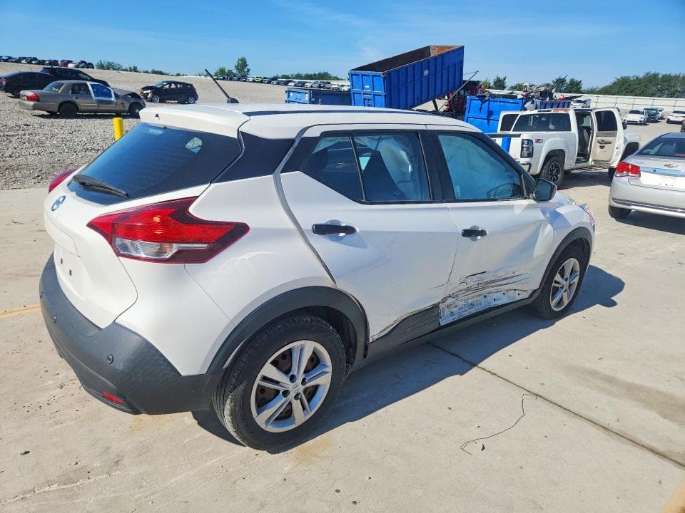 2020 NISSAN KICKS S 3