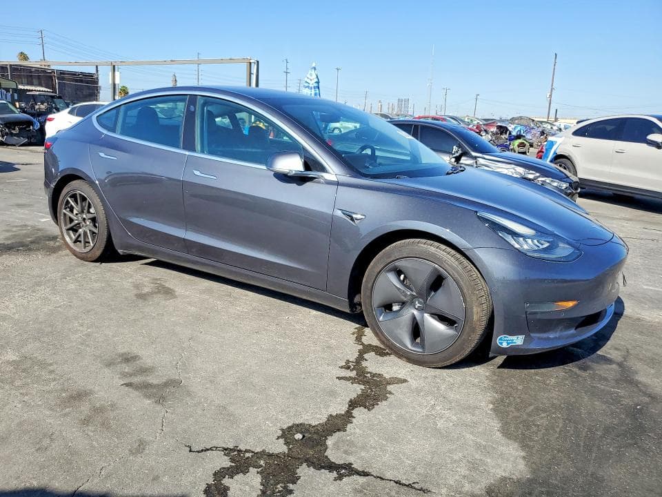 2020 TESLA MODEL 3 4