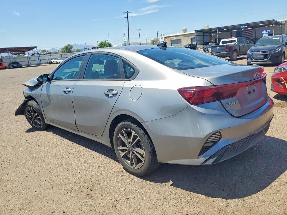 2024 KIA FORTE LXS 2