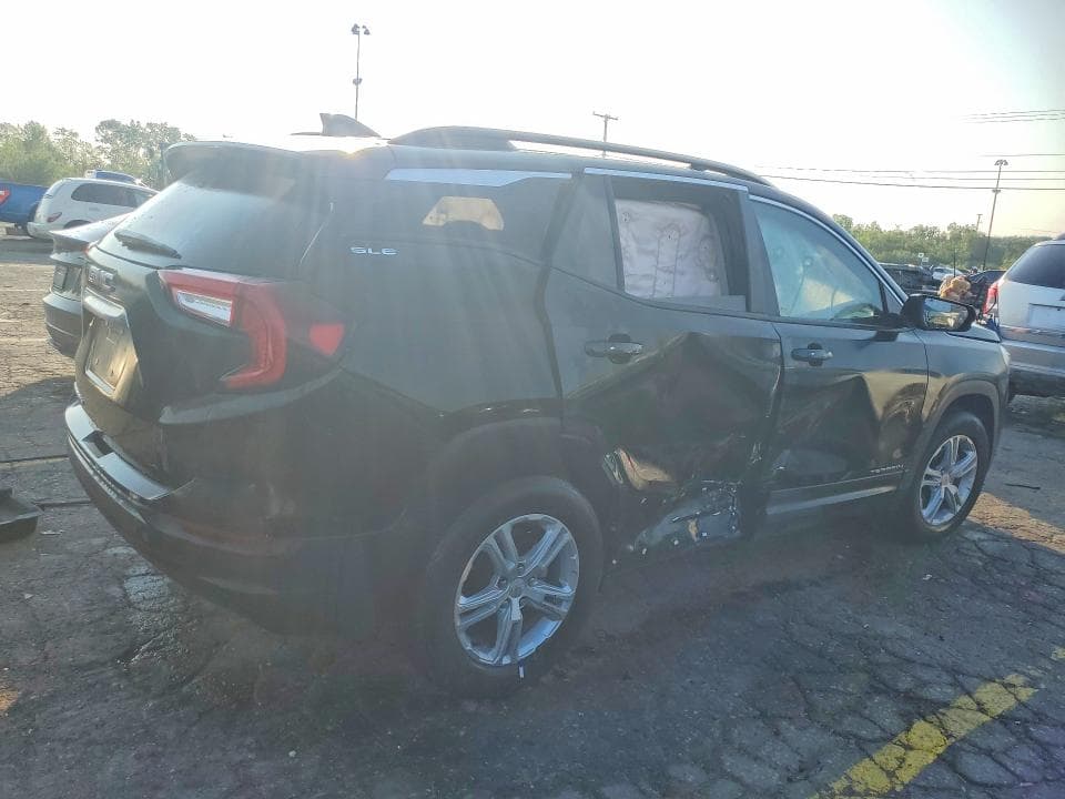 2022 GMC TERRAIN SLE 3