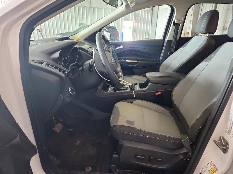 2017 FORD ESCAPE SE 7