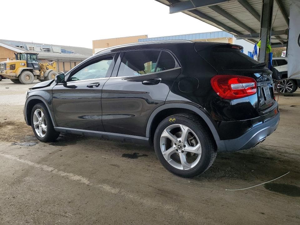 2018 MERCEDES-BENZ GLA 250 4MATIC 2