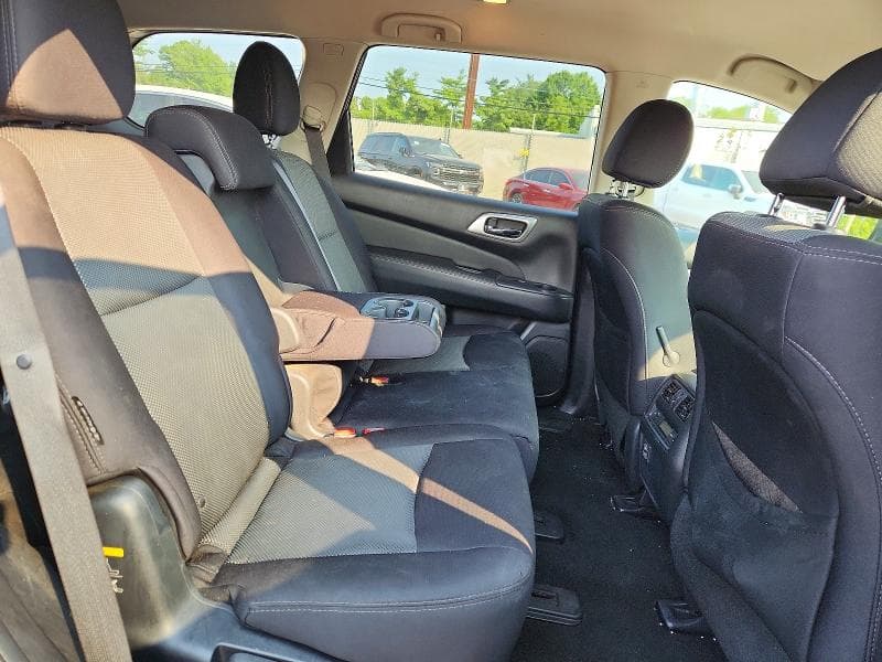 2018 NISSAN PATHFINDER S 11