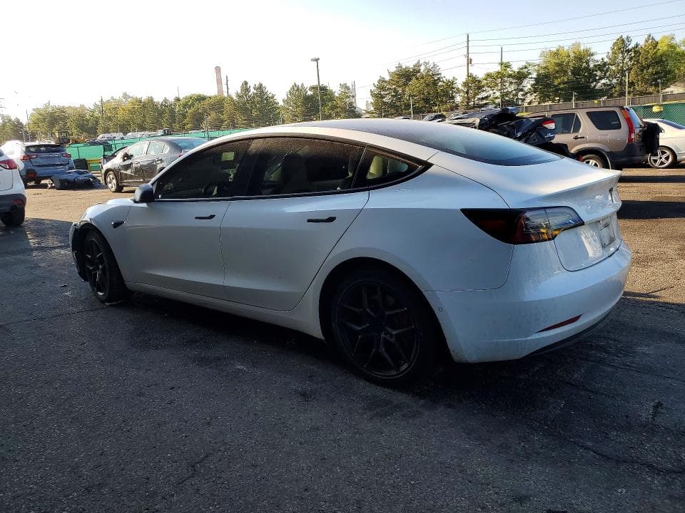 2018 TESLA MODEL 3 2