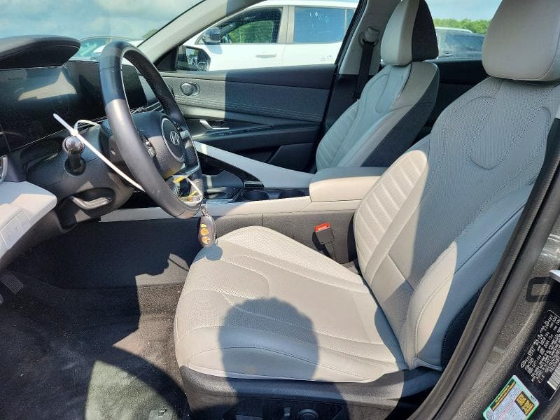 2025 HYUNDAI ELANTRA LIMITED 7