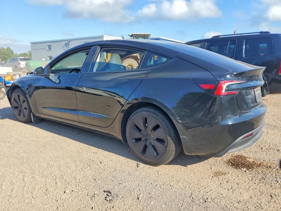 2025 TESLA MODEL 3 2