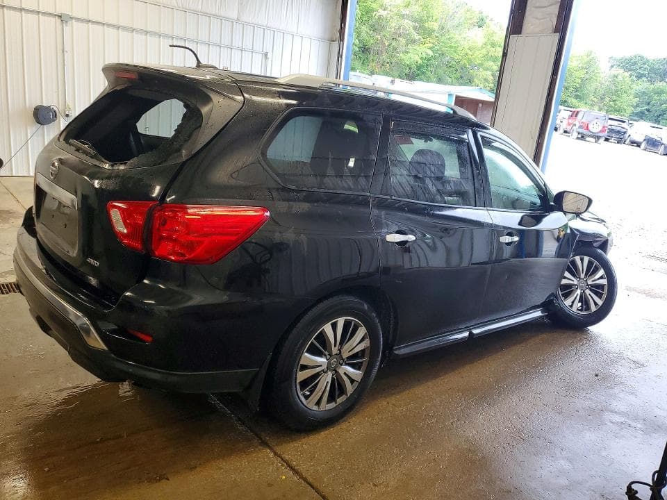 2018 NISSAN PATHFINDER S 3