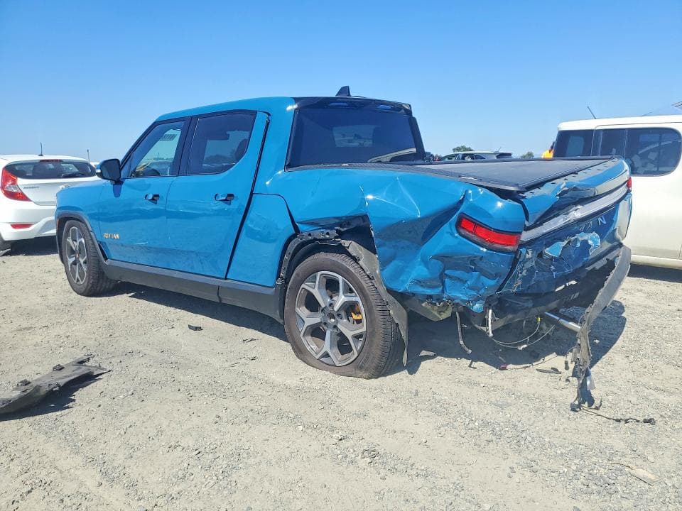 2023 RIVIAN R1T ADVENTURE 2