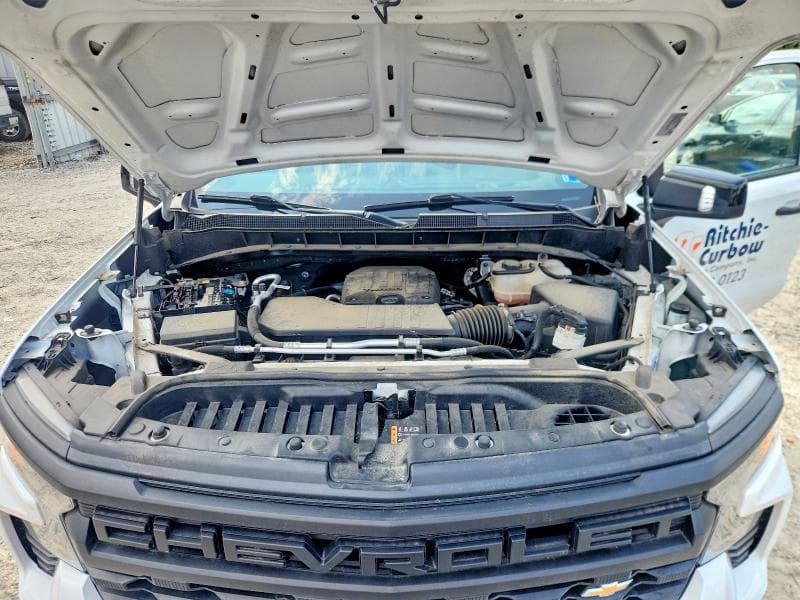 2024 CHEVROLET SILVERADO C1500 11