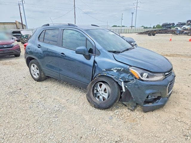 2021 CHEVROLET TRAX 1LT 4